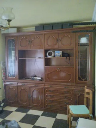 Armario vintage madera y cristal