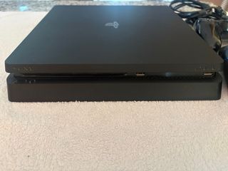 PS4 (PlayStation 4) Nera + 2 Controller