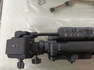 Treppiede JJC TP-F2 con telecomando