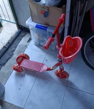 Regalo Patinete 3 Ruedas Infantil Rojo