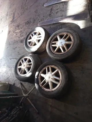 Llantas Renault Scenic 4 tornillos 15