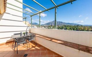 Piso en alquiler en Nueva Andalucía centro en Marbella