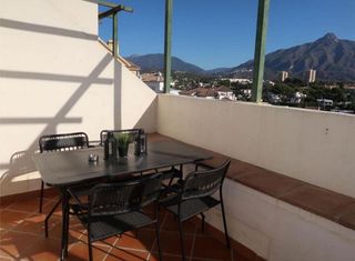 Piso en alquiler en Nueva Andalucía centro en Marbella