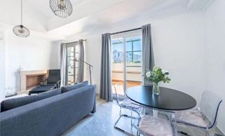 Piso en alquiler en Nueva Andalucía centro en Marbella