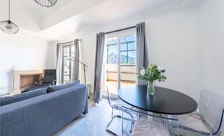 Piso en alquiler en Nueva Andalucía centro en Marbella