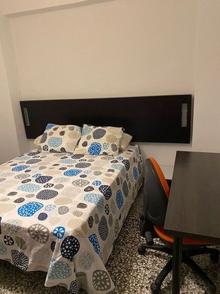 Piso en alquiler en Parque Mediterráneo - Santa Paula en Málaga