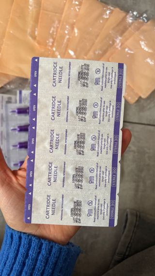 Pack Tatuaje Cartuchos Agujas y Manteles