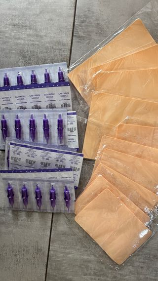 Pack Tatuaje Cartuchos Agujas y Manteles