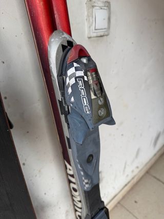 Esquís Atomic y Botas de Esquí