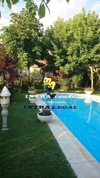 Chalet en venta en Villamayor