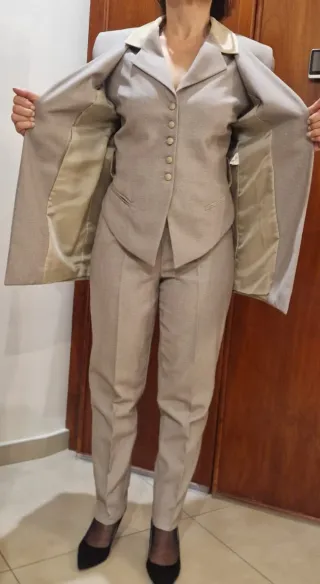 Tailleur donna 3 pezzi beige/tortora