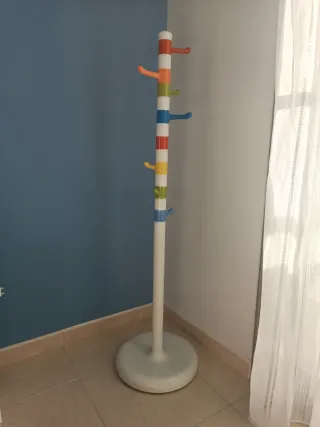Perchero Multicolor de Plástico
