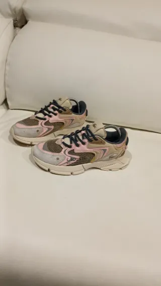 Lacoste L003 Beige y Rosa