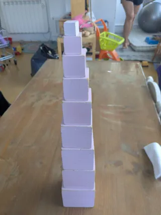 Torre Arcobaleno Rosa in Legno Waldorf Montessori