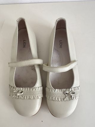 Zapatos piel niña Lion blanco talla 32