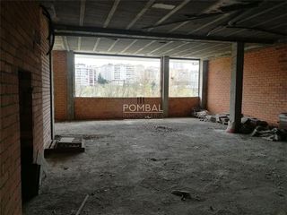 Local comercial en alquiler en A Ponte en Ourense