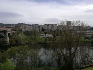 Local comercial en alquiler en A Ponte en Ourense