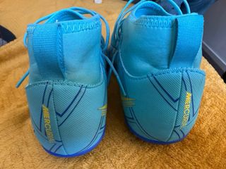 UNA GANGA !! Botas de fútbol Nike Mbappe