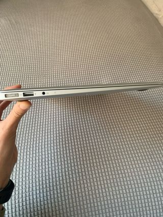 MacBook Air 2012 Plata