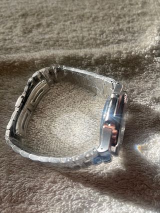 Caja de reloj plateada