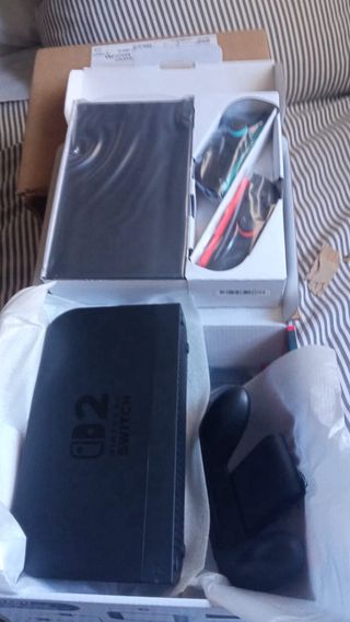 Nintendo Switch 2 + Mario Kart 8 Deluxe sigillati