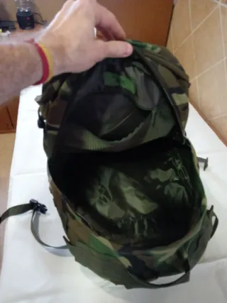 Mochila Táctica MFH 30L Camuflaje Woodland