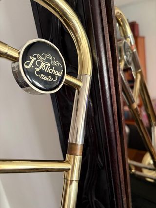 Trombón Tenor J.Michael TB-450 con funda