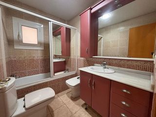 Piso en alquiler en El Castellar-L´Oliveral en Valencia