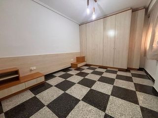 Piso en alquiler en El Castellar-L´Oliveral en Valencia