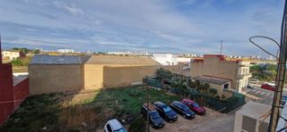 Piso en alquiler en El Castellar-L´Oliveral en Valencia