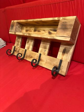 Appendiabiti Legno Riciclato con Ganci