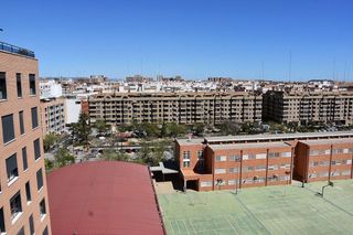 Piso en alquiler en Penya-Roja en Valencia