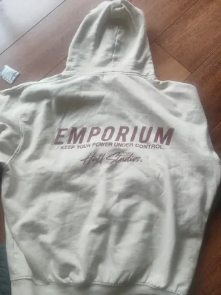 Sudadera half beige talla M capucha