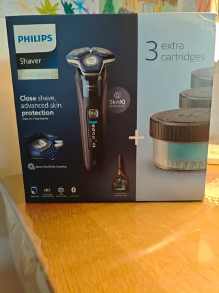 Rasoio Philips Serie 7000 mod. 7885/63