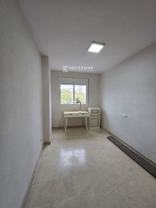 Piso en alquiler en Cabo de las Huertas en Alicante