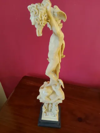 Statua Perseo e Medusa