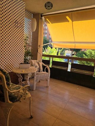 Piso en alquiler en Hospital en Jaén