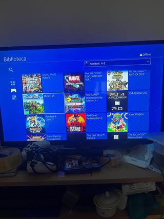 PS4 Slim 1TB Negra compatible Juegos PKG y mando.