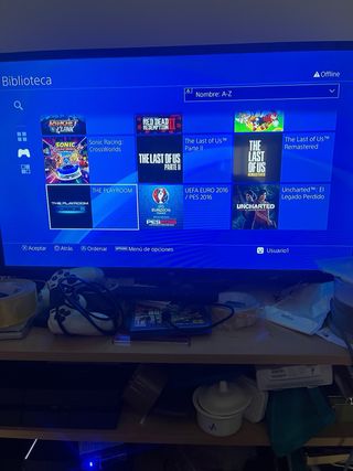 PS4 Slim 1TB Negra compatible Juegos PKG y mando.