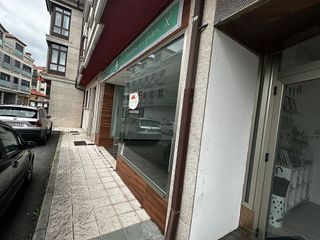 Local comercial en alquiler en Cambados