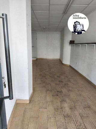Local comercial en alquiler en Alba de Tormes