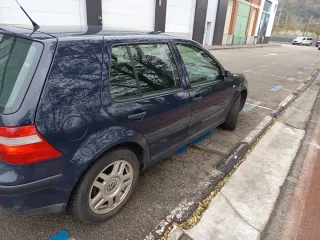 Volkswagen Golf 2003