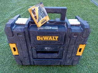 Miniamoladora Dewalt + Accesorios