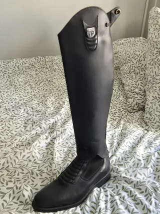 Botines talla 39 y polainas Tucci talla M+