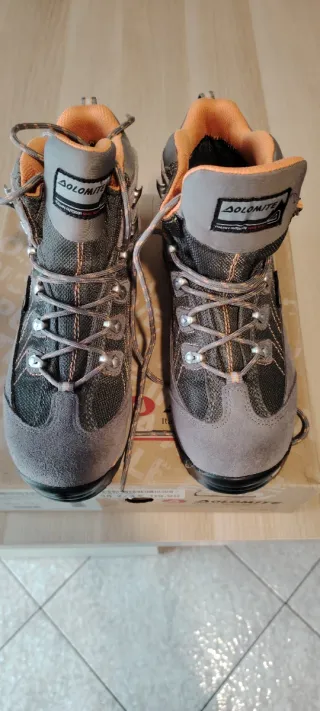 Scarpe trekking donna Dolomite in Gore Tex 38 2/3