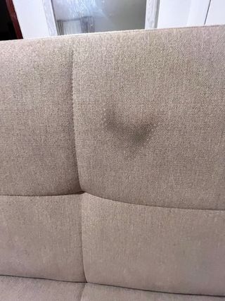 Sofá cama beige de tela