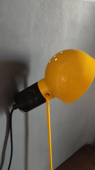 Lampada anni 70 design giallo e nero