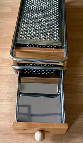 Grattugia Legno Acciaio con Cassetto