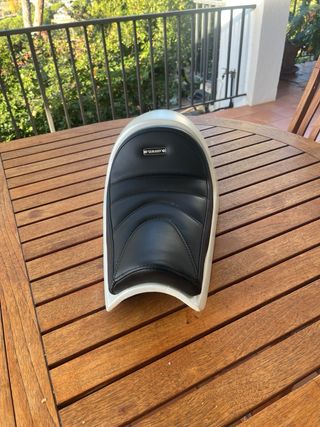 Asiento artesanal Tamarit para Speed Twin 1200