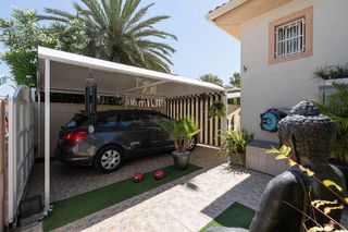 Chalet en venta en Benijófar